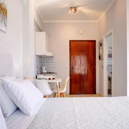 Azure Mare Apartment Agios Georgios Pagon