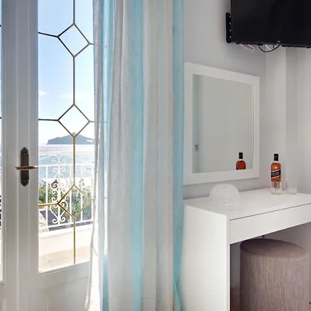 Azure Mare Apartment Agios Georgios Pagon