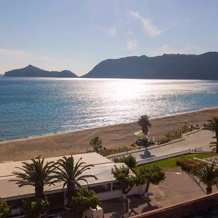 Azure Mare Apartment Agios Georgios Pagon