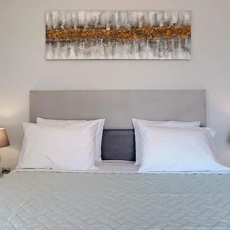 Apartment Azure Mare *