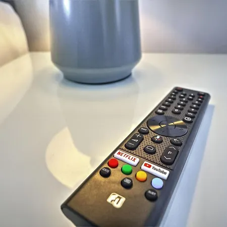 Azure Mare Agios Georgios Pagon