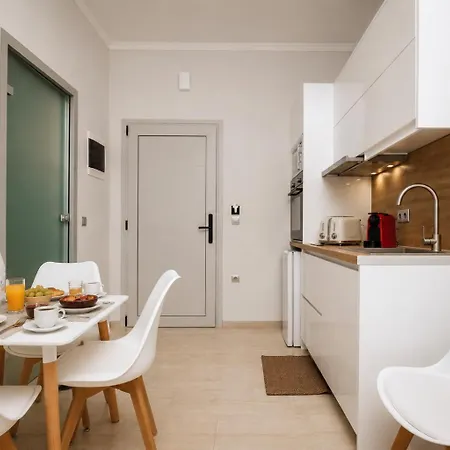 Azure Mare Apartament