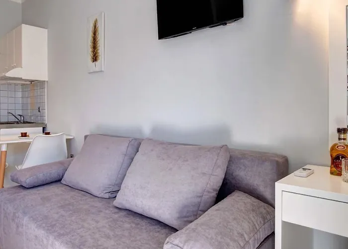 Azure Mare By Nestivo Hospitality Appartement