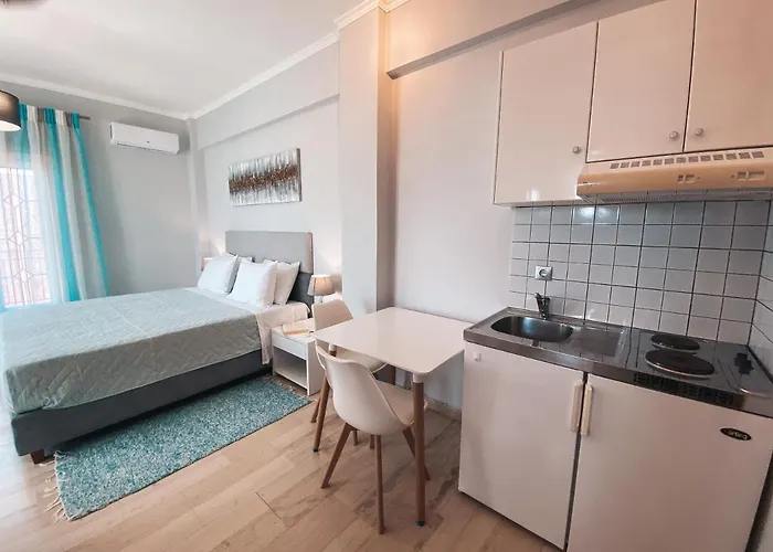 Azure Mare By Nestivo Hospitality Agios Georgios Pagon