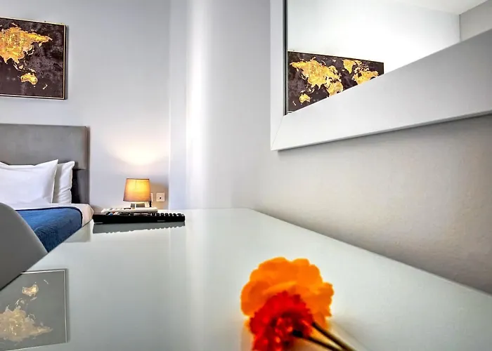 Azure Mare By Nestivo Hospitality Appartement