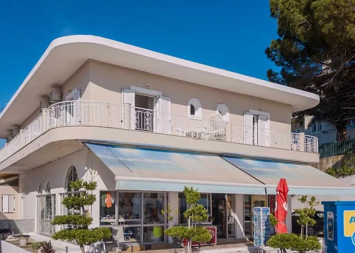 Azure Mare By Nestivo Hospitality