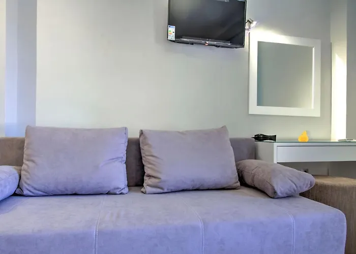 Azure Mare By Nestivo Hospitality